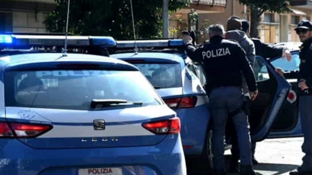 polizia-sperona-volante-arrestato-29enne