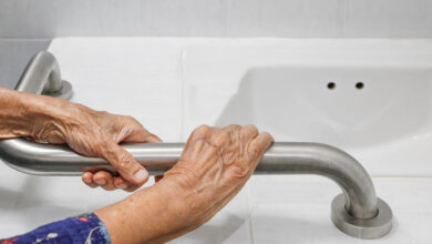 anziana schiacciata mobile bagno 29 marzo