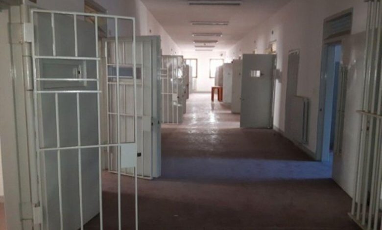 carcere Carinola detenuto devasta celle