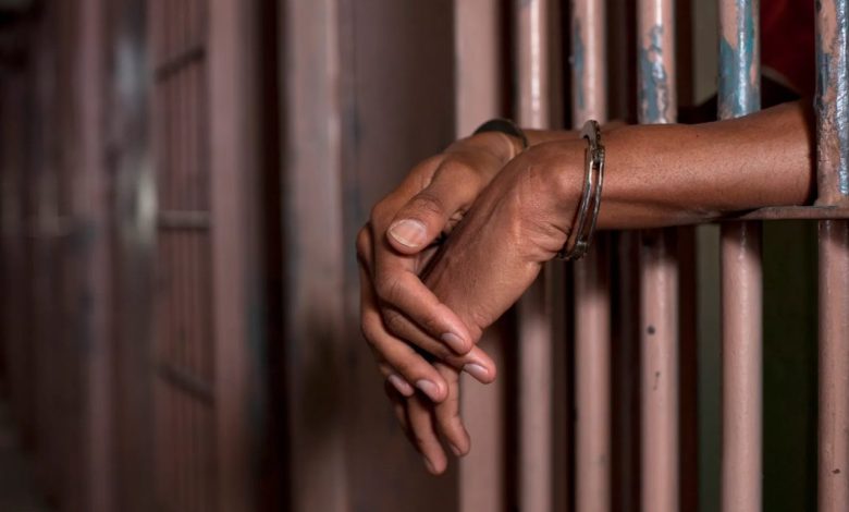 carcere Carinola droga colloquio arrestata