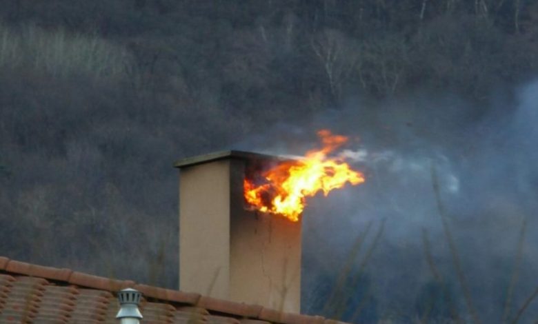 Pietramelara termocamino incendio abitazione